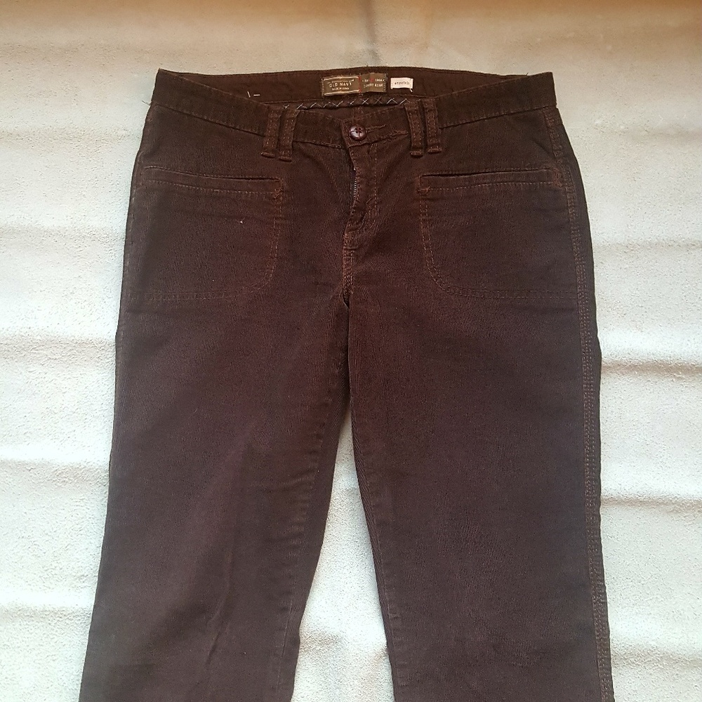 Old Navy women velvet jeans, size 8, O174